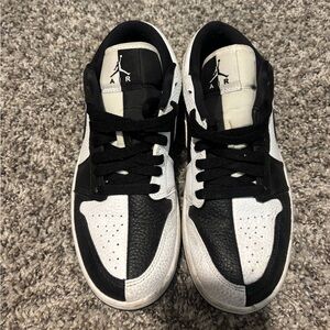 air jordan 1 nike black and white split womens size 7.5